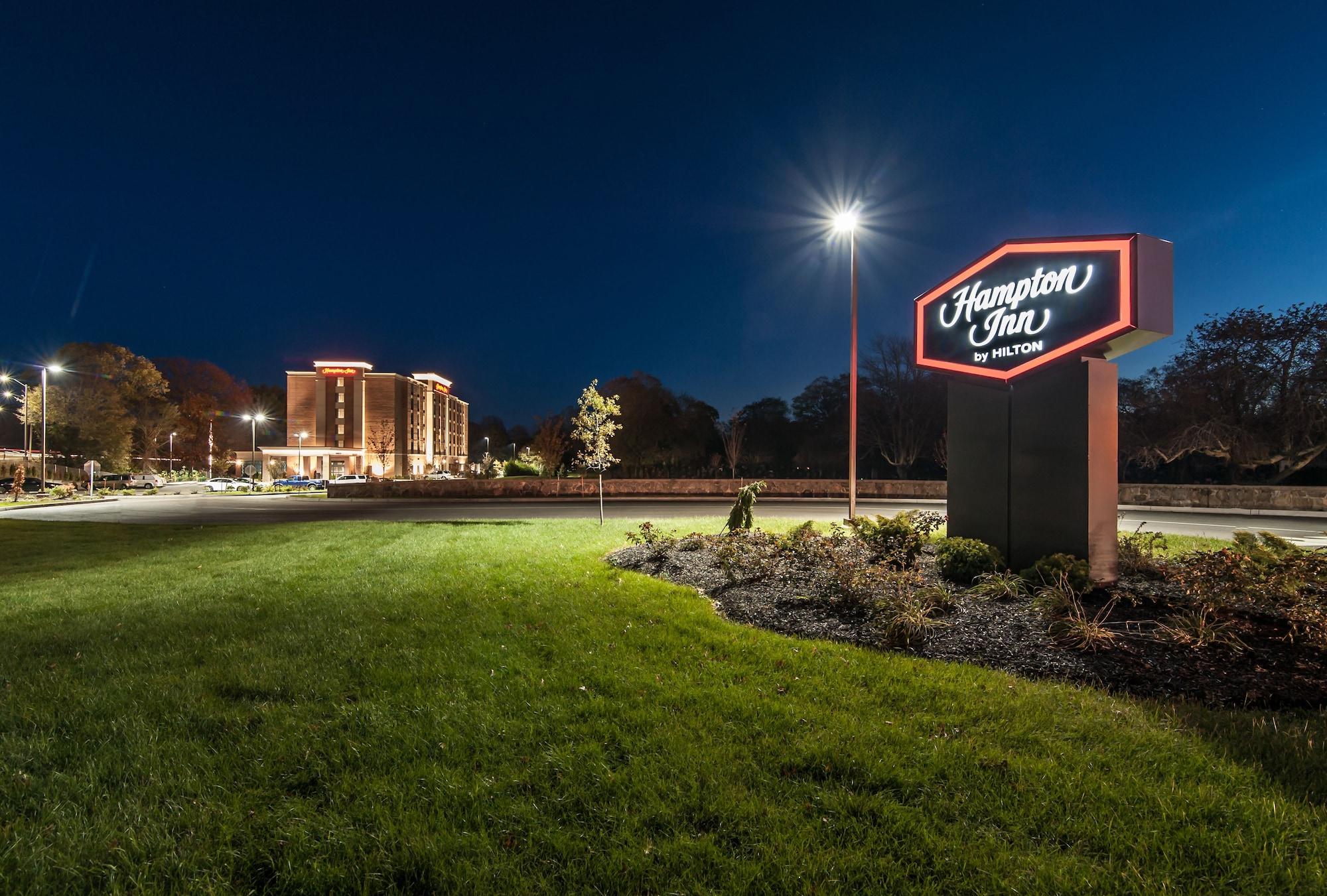 Hampton Inn Norwich Bagian luar foto