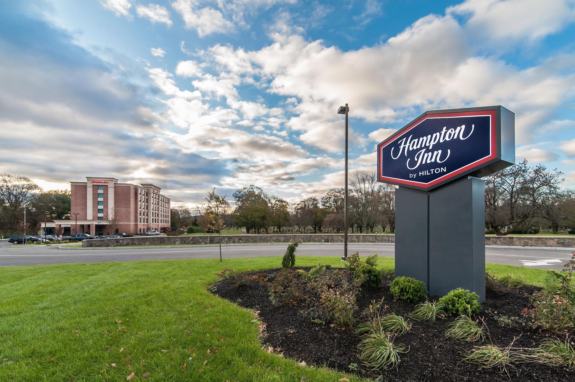 Hampton Inn Norwich Bagian luar foto