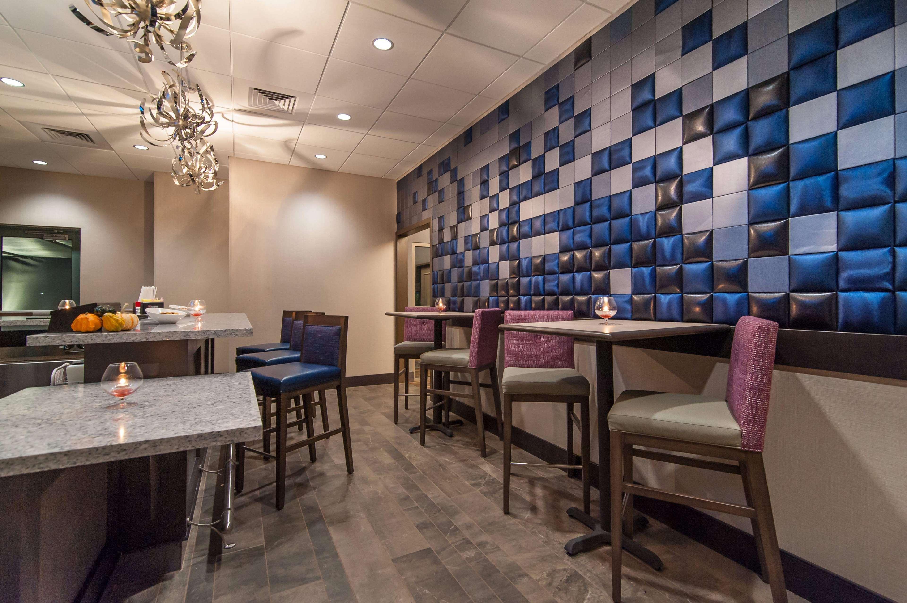Hampton Inn Norwich Bagian luar foto