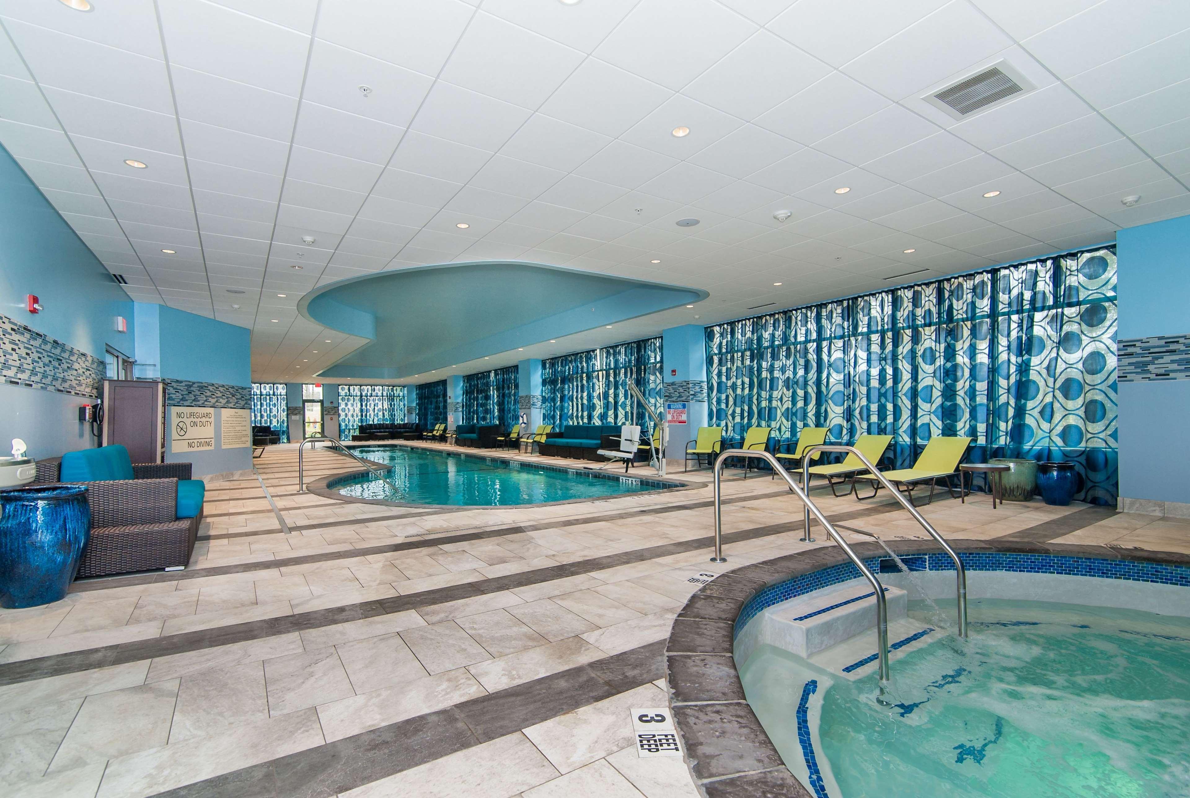 Hampton Inn Norwich Bagian luar foto