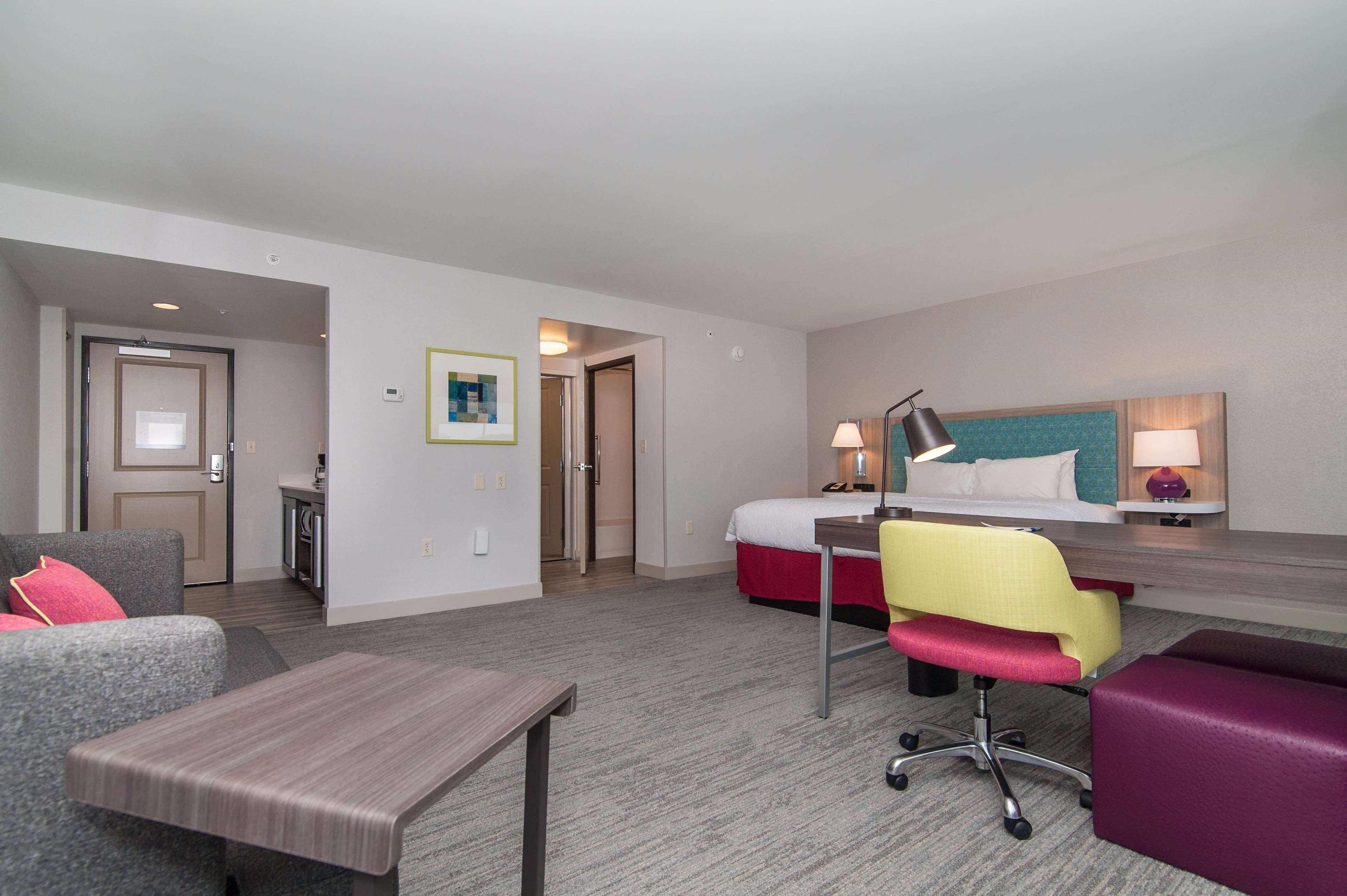 Hampton Inn Norwich Bagian luar foto