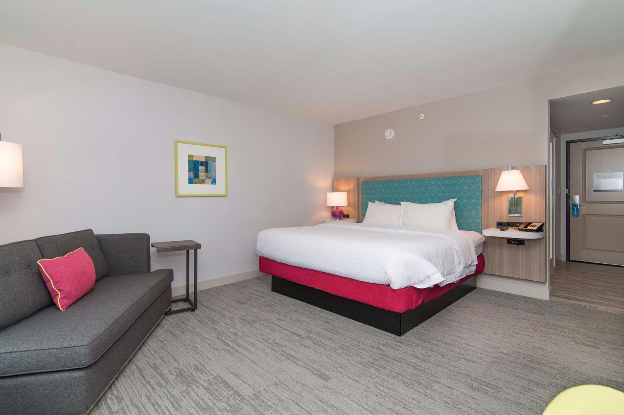 Hampton Inn Norwich Bagian luar foto