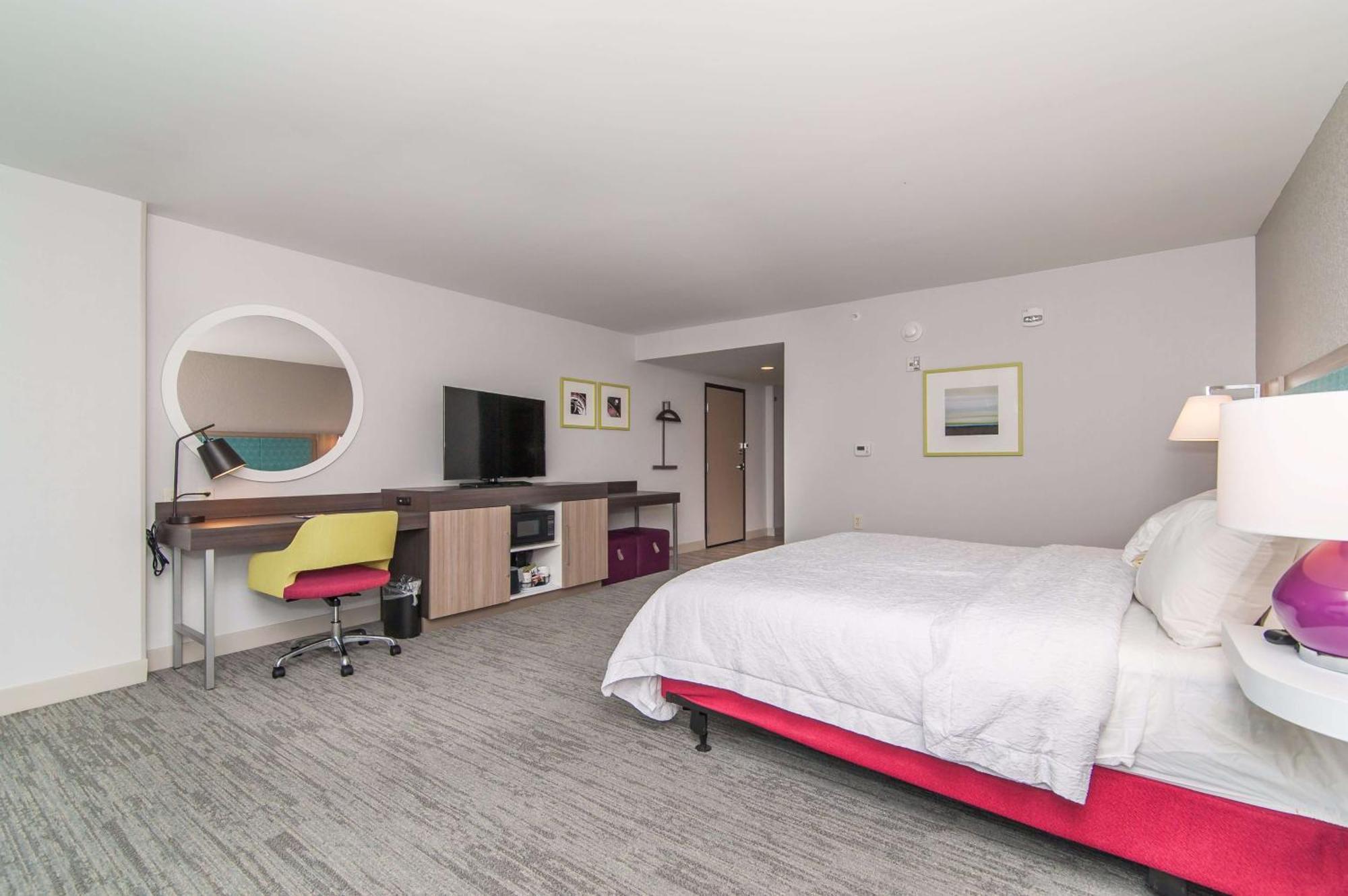 Hampton Inn Norwich Bagian luar foto