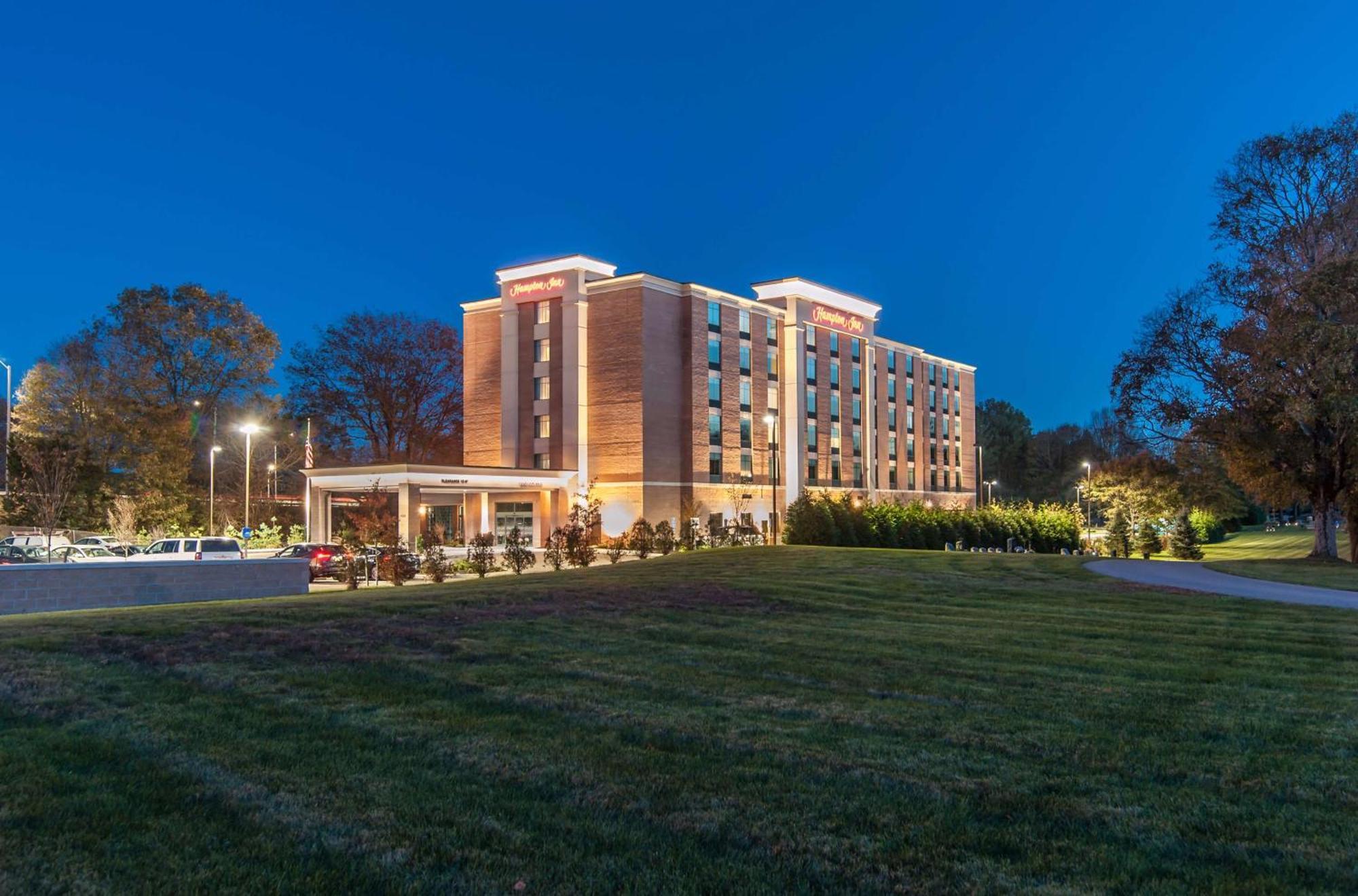 Hampton Inn Norwich Bagian luar foto